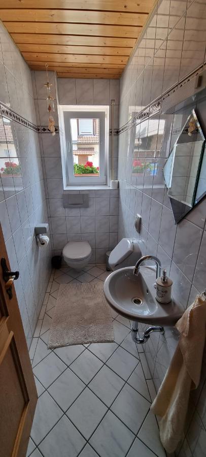 Appartement Lissi - Ruhig, Idyllisch & Grosszuegig Salem  Buitenkant foto